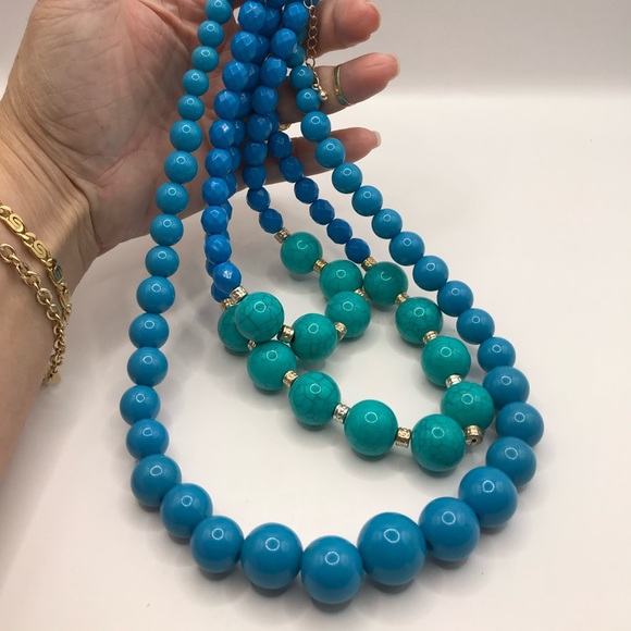 2 Blue & Faux Turquoise Acrylic Beaded Necklaces - Picture 6 of 9